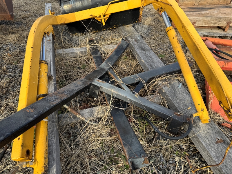 Used Kelley 400 loader in stock at Baker and Sons Equipment in Ohio