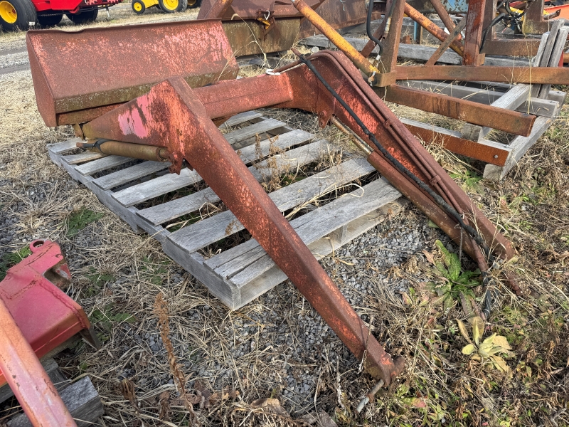 Used IH 1200 loader for sale at Baker & Sons Equipment in Ohio