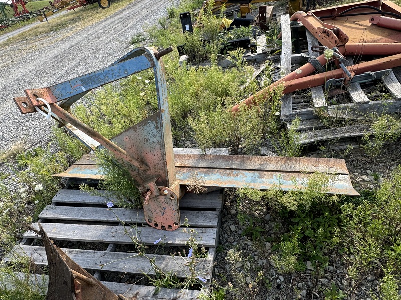 Used 6' blade for sale at Baker & Sons Equipment in Ohio