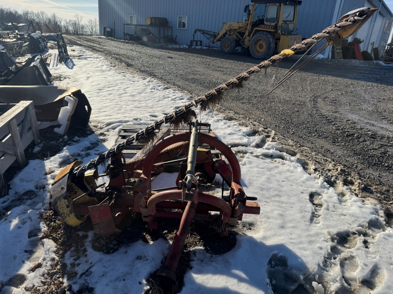 Used New Holland 451 sickle bar mower for sale at Baker &amp: Sons Equipment in Ohio