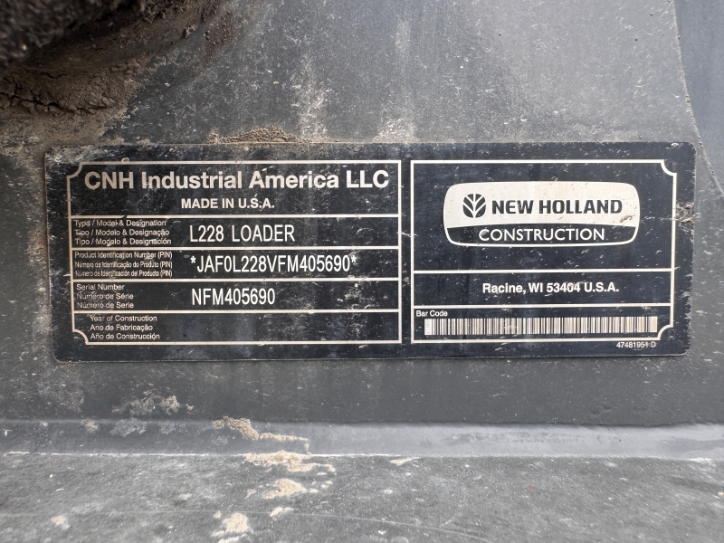 2015 New Holland L228 skidsteer in stock at Baker & Sons Equipment in Ohio