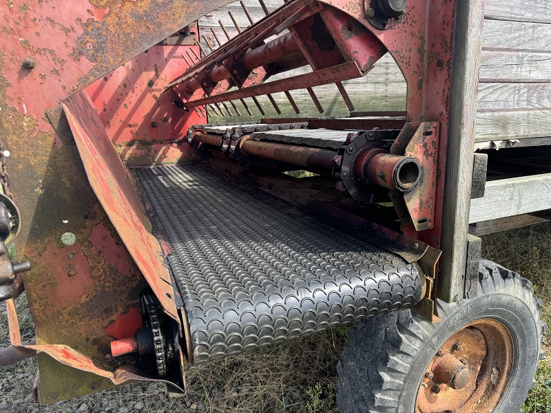 Used Gehl BU710 forage wagon in stock at Baker & Sons Equipment in Ohio