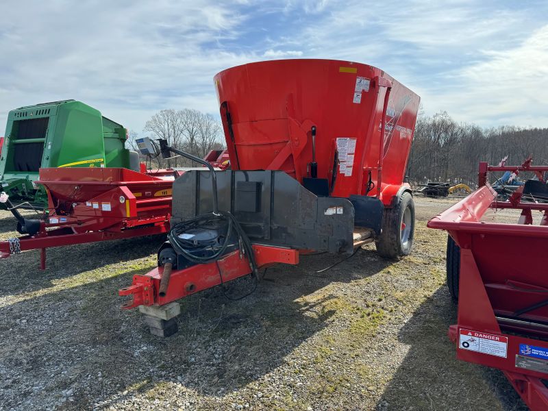 used Kuhn Knight VT144 TMR mixer in stock at baker & sons equipment in ohio