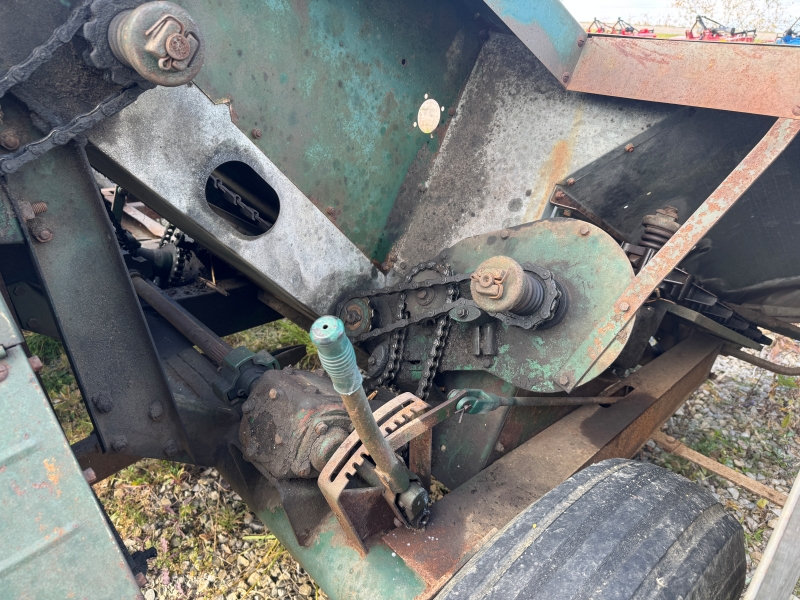 Used New Idea 324 picker for sale at Baker & Sons Equipment in Ohio