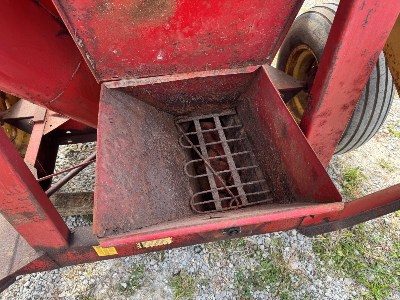 Used New Holland 354 grinder for sale at Baker & Sons Equipment in Ohio