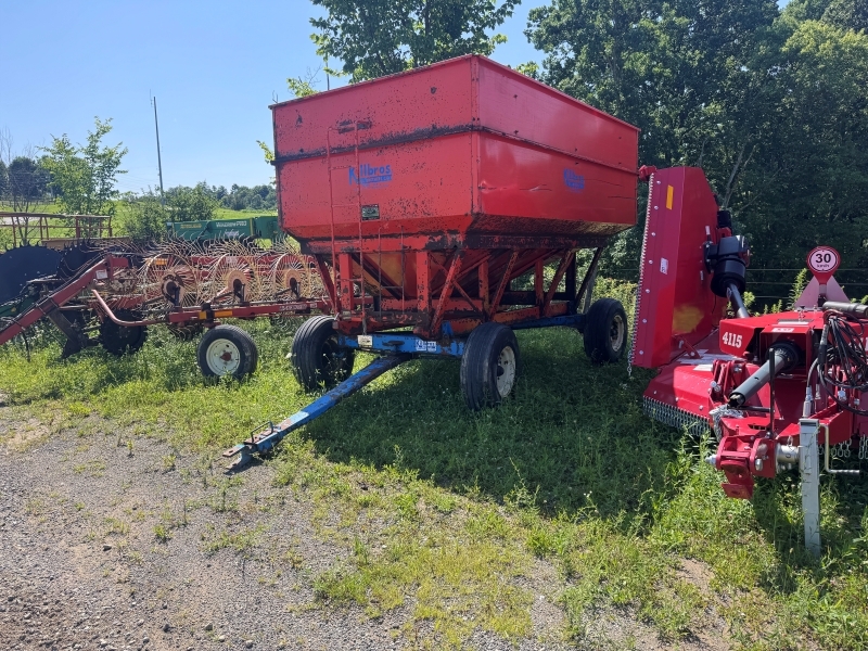 Used Killbros 385 gravity wagon for sale at Baker & Sons Equipment in Ohio