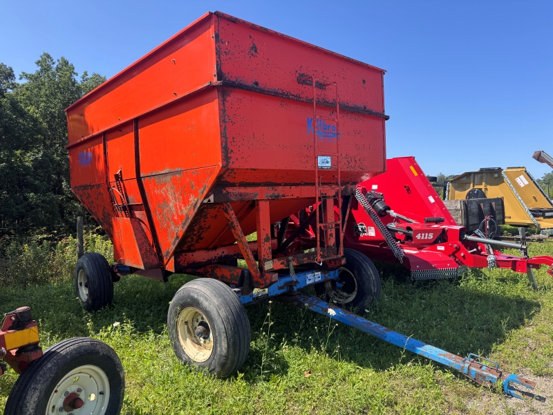 Used Killbros 385 gravity wagon for sale at Baker & Sons Equipment in Ohio