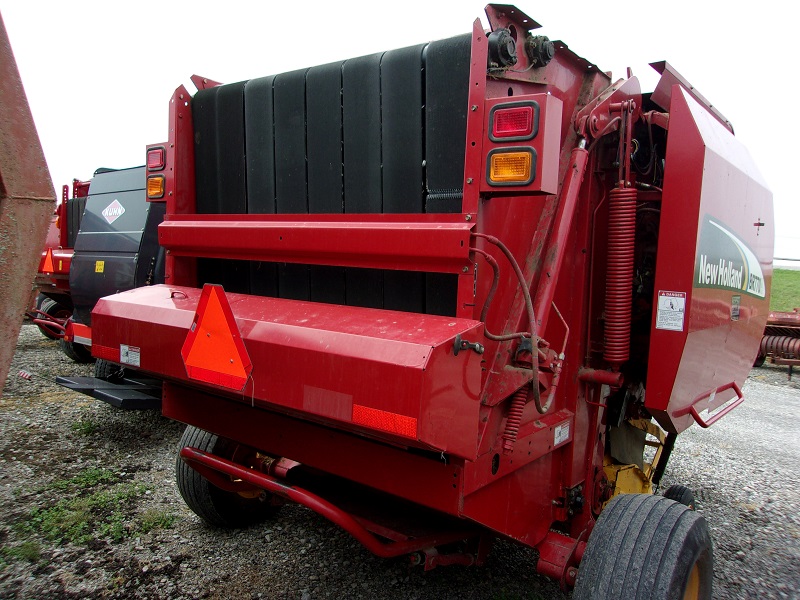 2006 New Holland BR770A round balerat baker and sons equipment in ohio