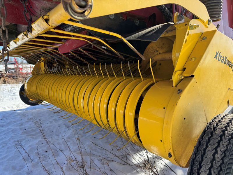 2011 New Holland BR7090 round baler at Baker and Sons Equipment in Ohio