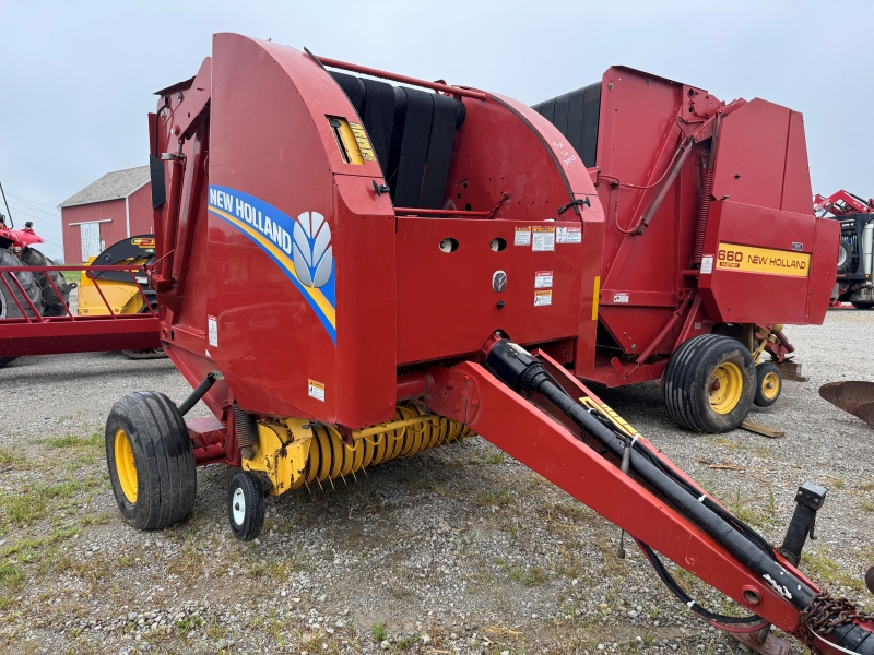 2012 New Holland RB450U round baler at Baker and Sons Equipment in Ohio