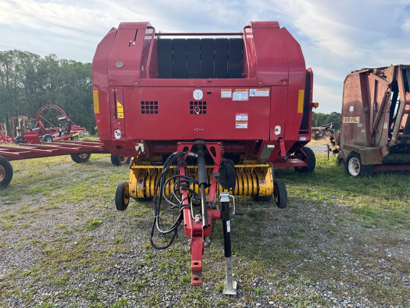 2006 New Holland BR740A round baler at Baker and Sons Equipment in Ohio
