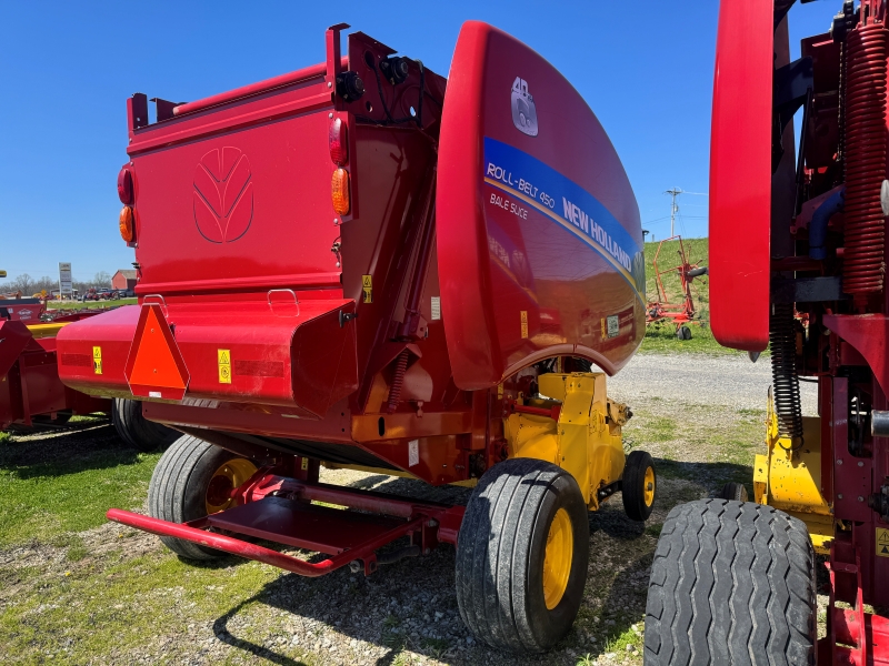 2015 New Holland RB450 round baler at Baker and Sons Equipment in Ohio