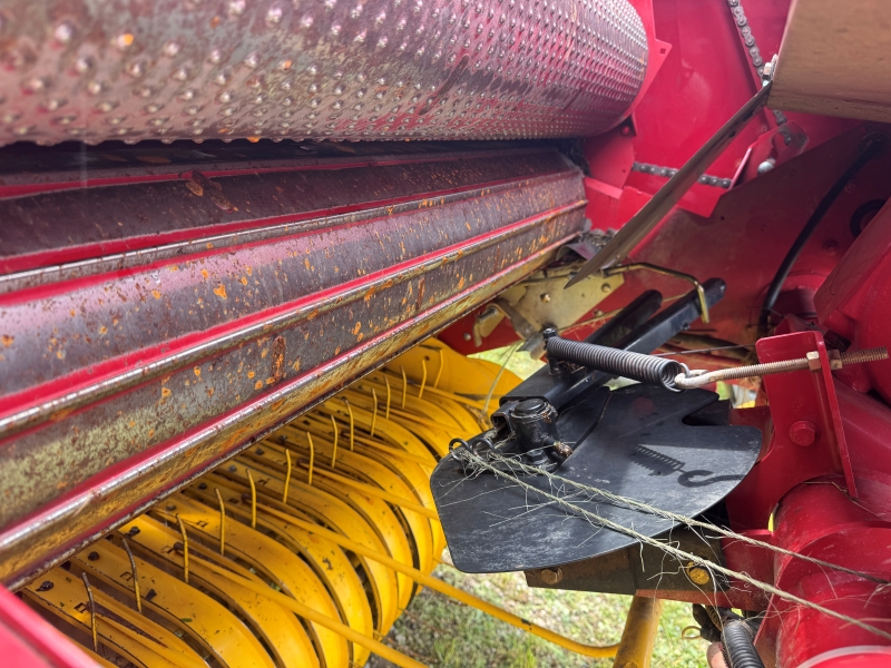 2011 New Holland RB450U round baler at Baker & Sons Equipment in Ohio