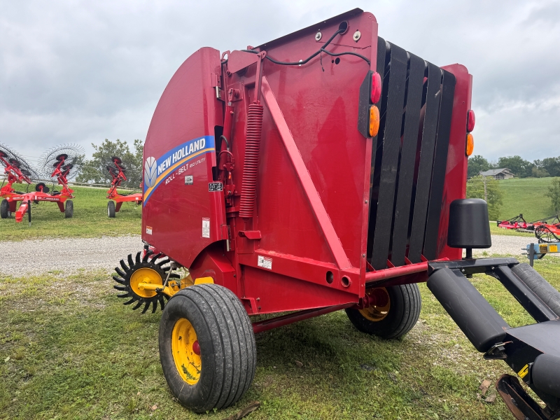 2011 New Holland RB450U round baler at Baker & Sons Equipment in Ohio