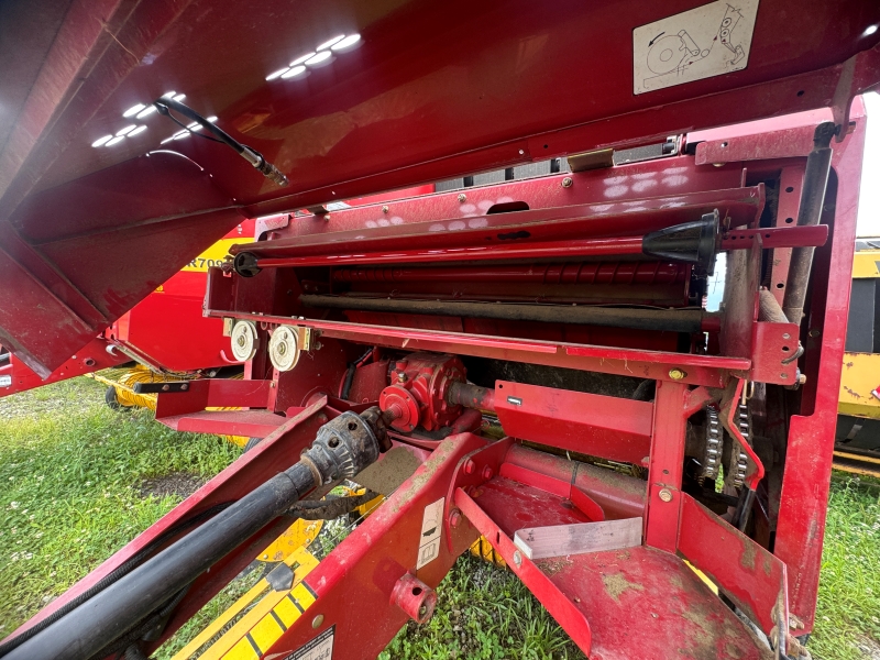 2016 New Holland RB450U round baler at Baker & Sons Equipment in Ohio