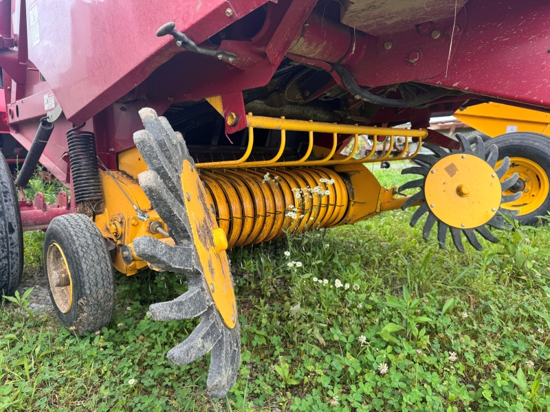 2016 New Holland RB450U round baler at Baker & Sons Equipment in Ohio