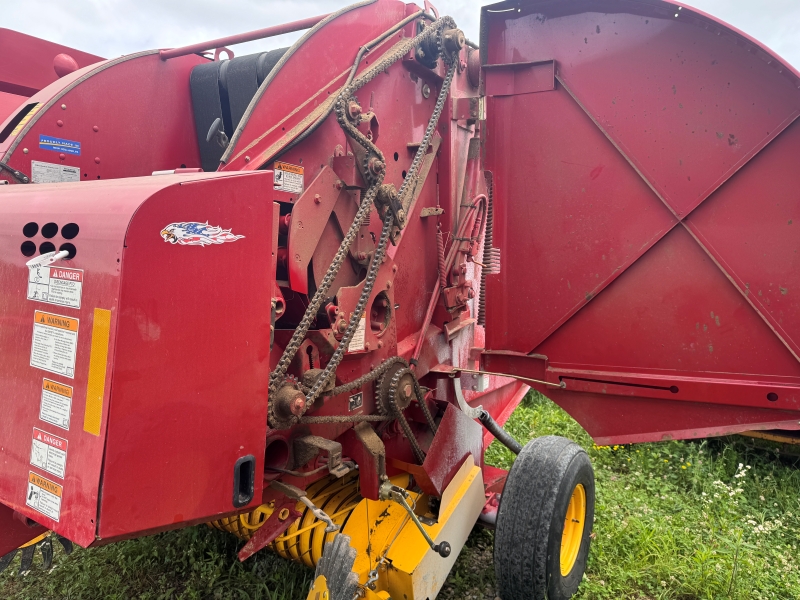 2016 New Holland RB450U round baler at Baker & Sons Equipment in Ohio