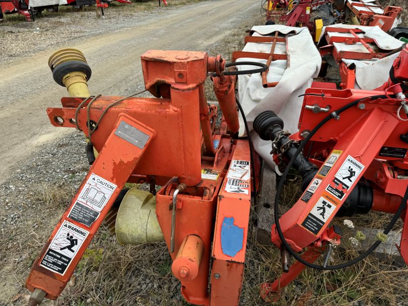 2000 Kuhn GMD600 disc mower at Baker & Sons Equipment in Ohio