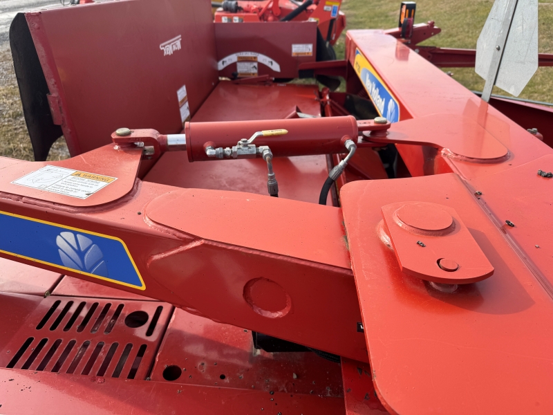 2012 New Holland H7320 disc mower conditioner for sale at Baker and Sons in Ohio