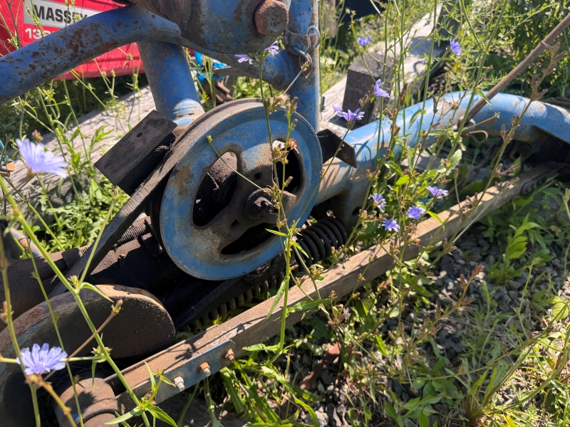 Used Ford 501 sickle bar mower for sale at Baker & Sons Equipment in Ohio