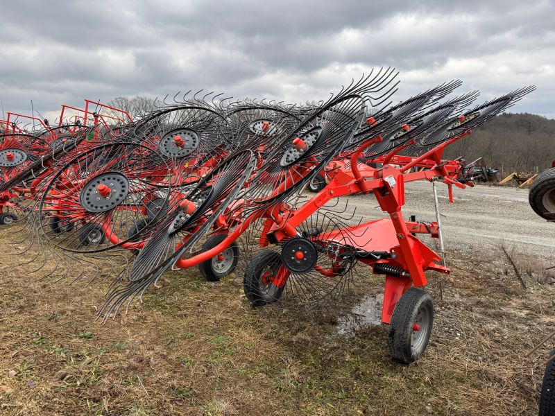 2014 Kuhn SR110GII rake in stock at Baker and Sons Equipment in Ohio