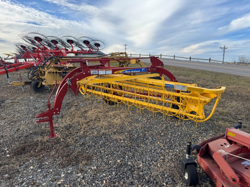 2016 New Holland 256 rake in stock at Baker and Sons Equipment in Ohio
