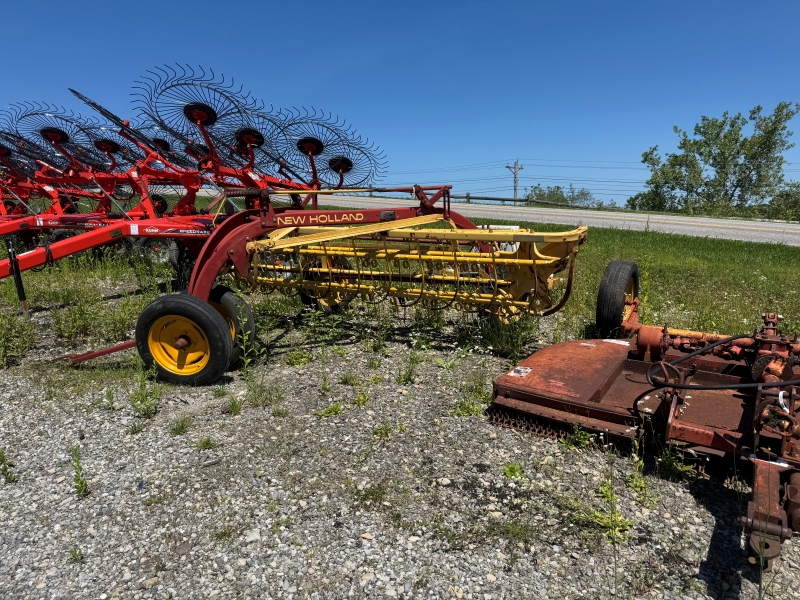 1988 New Holland 256 rake in stock at Baker and Sons Equipment in Ohio