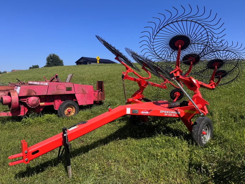 2017 Kuhn SR108GII rake for sale at Baker & Sons Equipment in Ohio