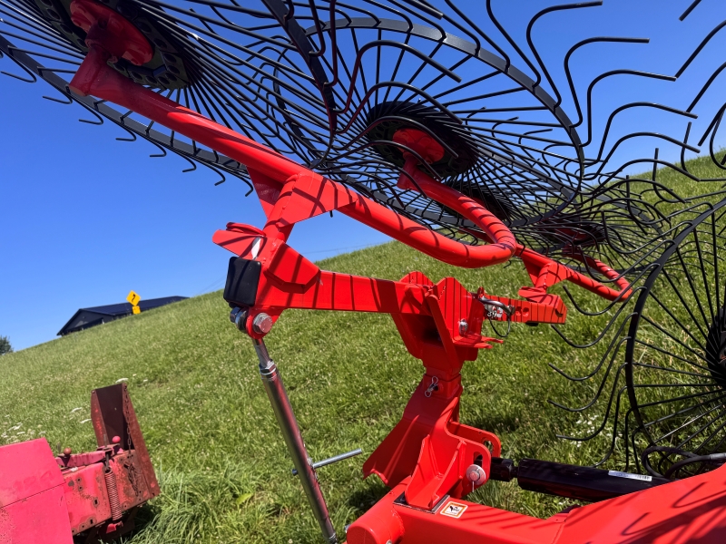 2017 Kuhn SR108GII rake for sale at Baker & Sons Equipment in Ohio