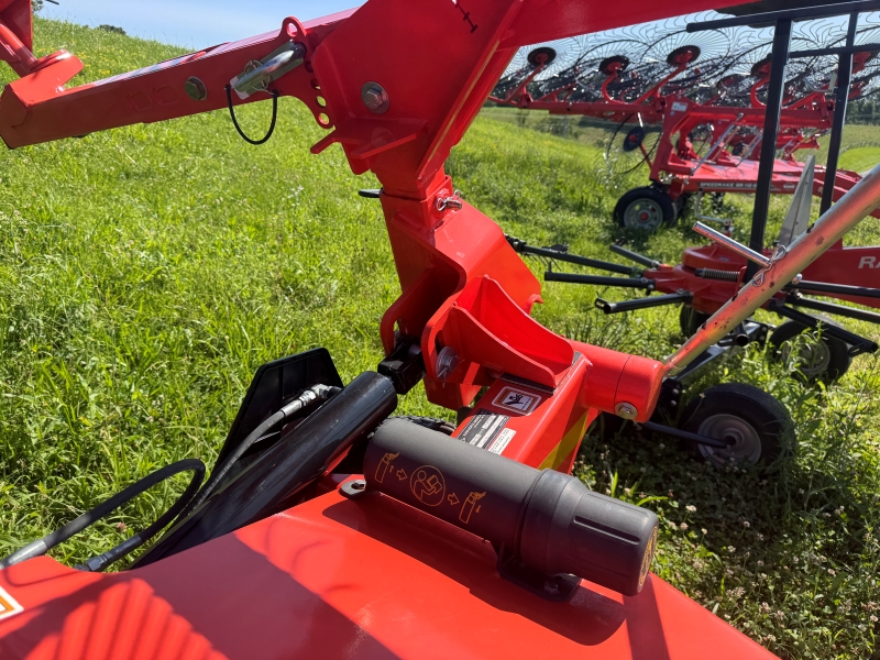 2017 Kuhn SR108GII rake for sale at Baker & Sons Equipment in Ohio