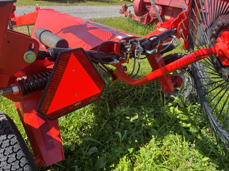 2017 Kuhn SR108GII rake for sale at Baker & Sons Equipment in Ohio