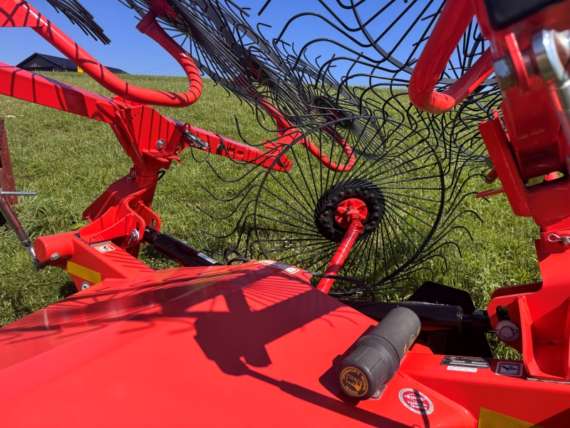2017 Kuhn SR108GII rake for sale at Baker & Sons Equipment in Ohio