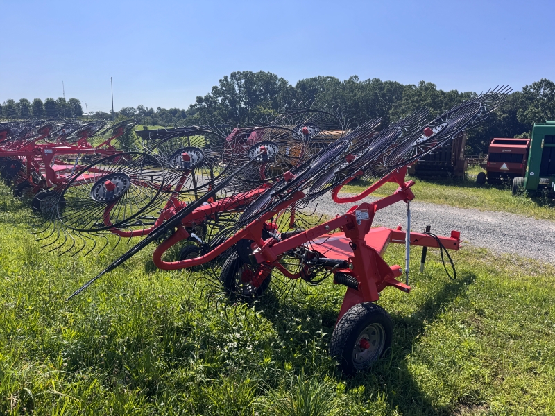 2017 Kuhn SR108GII rake for sale at Baker & Sons Equipment in Ohio