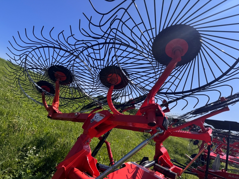2017 Kuhn SR108GII rake for sale at Baker & Sons Equipment in Ohio