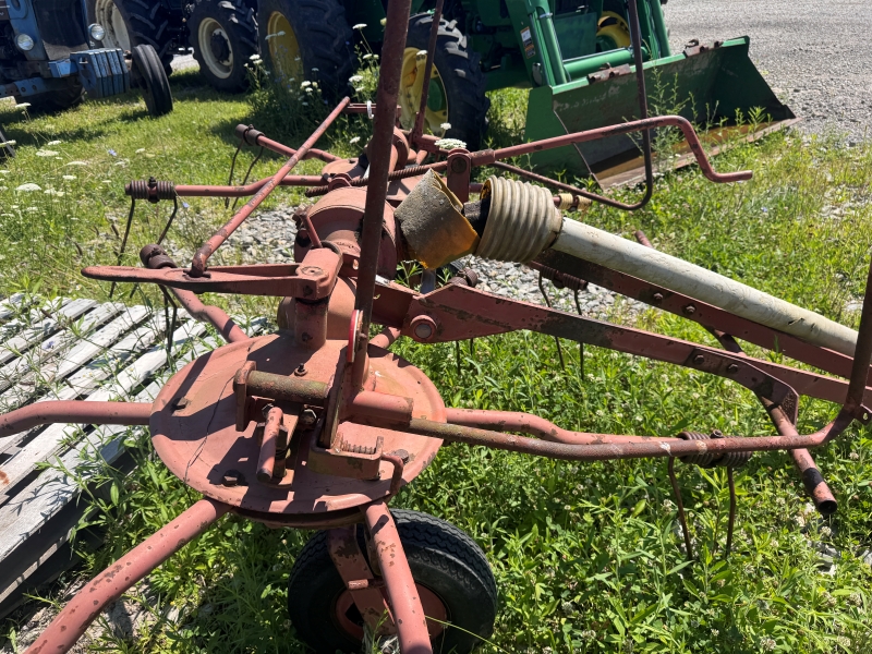 Used Niemeyer HR301D tedder in stock at Baker & Sons Equipment in Ohio