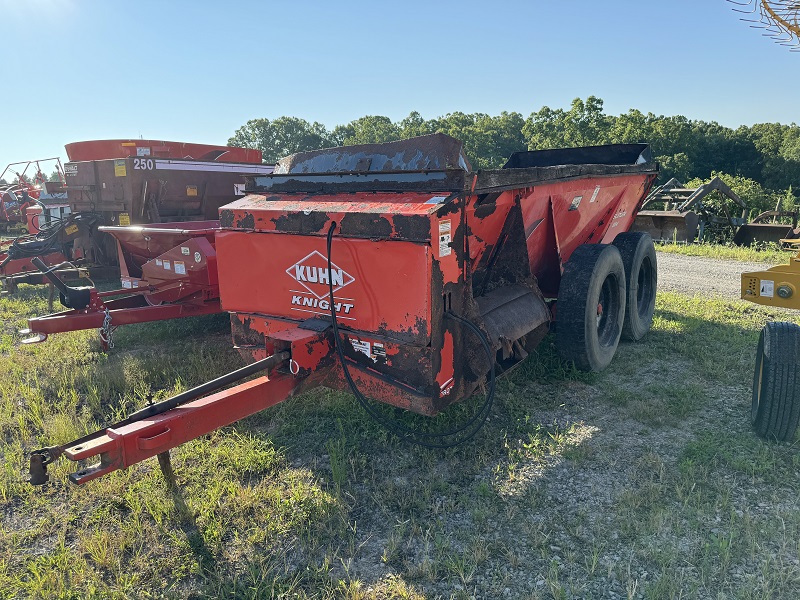 Used Kuhn 8114 spreader for sale at Baker & Sons Equipment in Ohio