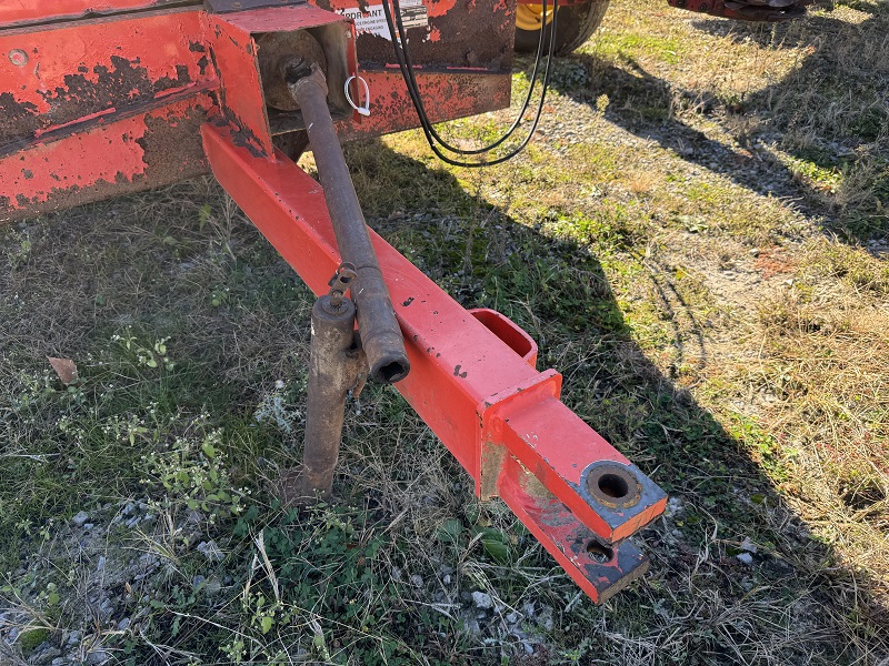 Used Kuhn 8114 spreader for sale at Baker & Sons Equipment in Ohio