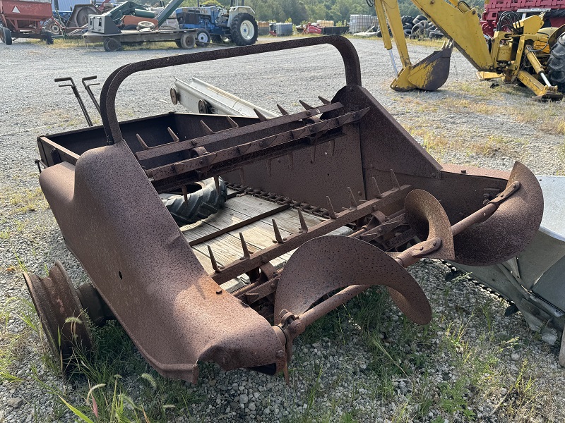 Used IH manure spreader for sale at Baker & Sons Equipment in Ohio