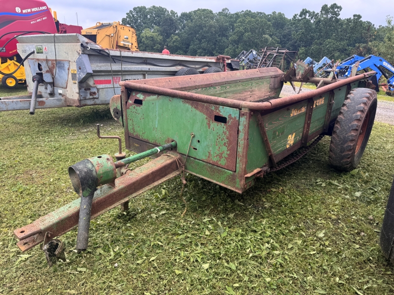 1968 John Deere 34 manure spreader at Baker & Sons Equipment in Ohio