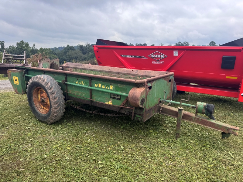 1968 John Deere 34 manure spreader at Baker & Sons Equipment in Ohio