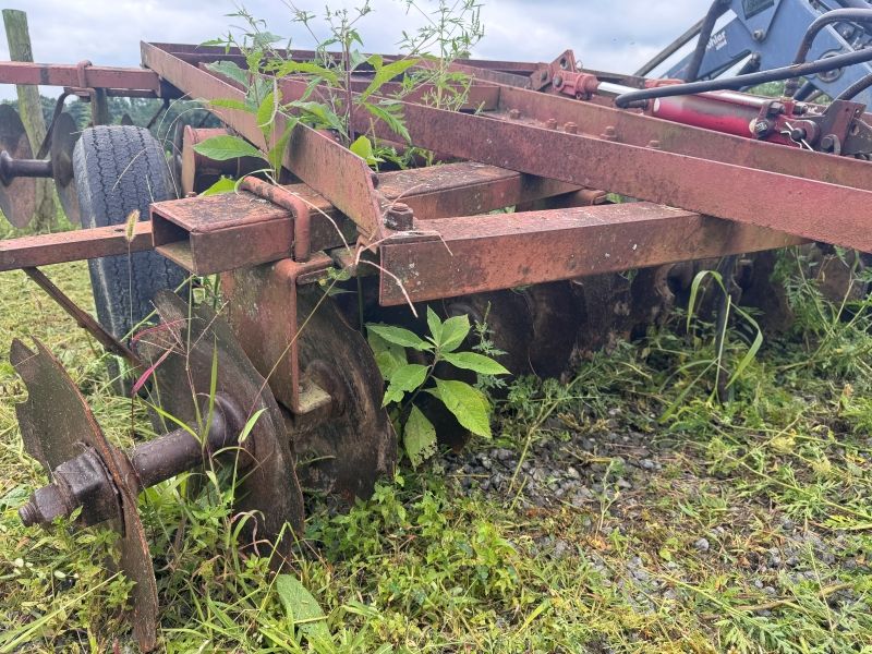 Used International Harvester 37 disc at Baker & Sons Equipment in Ohio