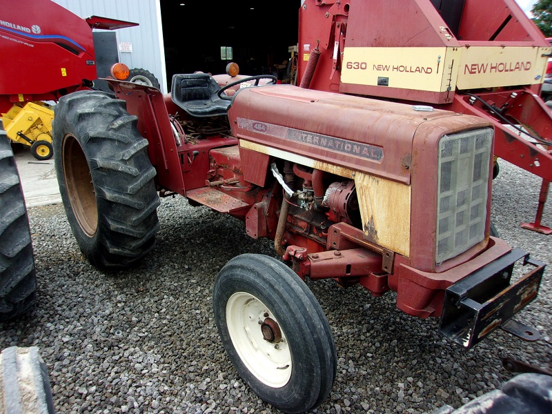 used IH 464 tractor at Baker & Sons Equipment in Ohio