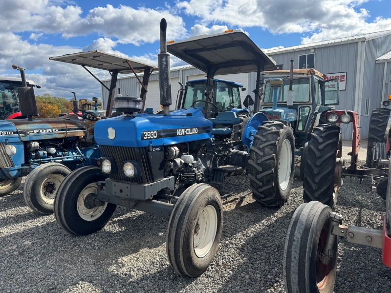 1999 New Holland 3930 tractor at Baker & Sons Equipment in Ohio