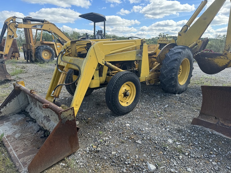 Used Massey Ferguson 2135-2 tractor loader backhoe for sale at Baker & Sons Equipment in Lewisville, Ohio