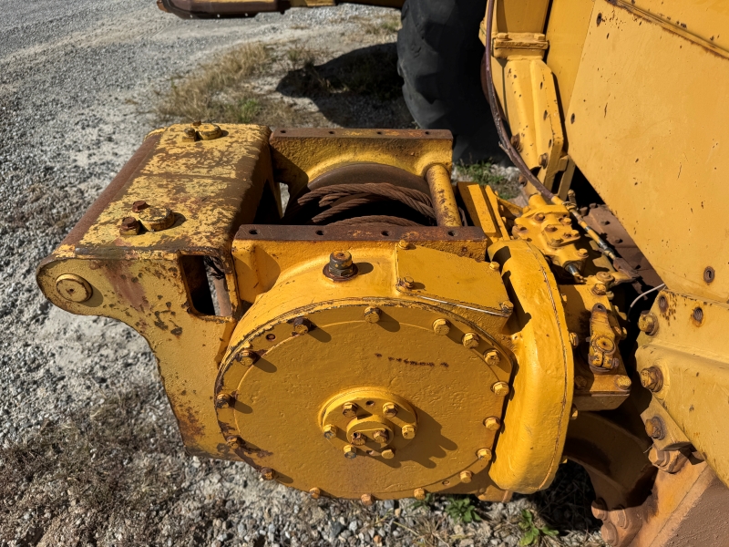 Used Komatsu D31A-16 dozer for sale at Baker and Sons Equipment in Ohio