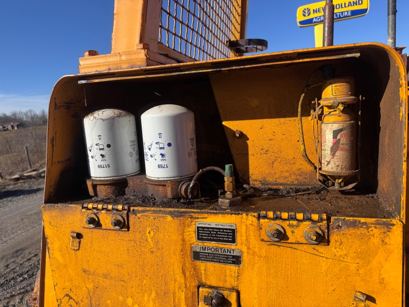 1981 John Deere 750 dozer for sale at Baker & Sons Equipment in Ohio