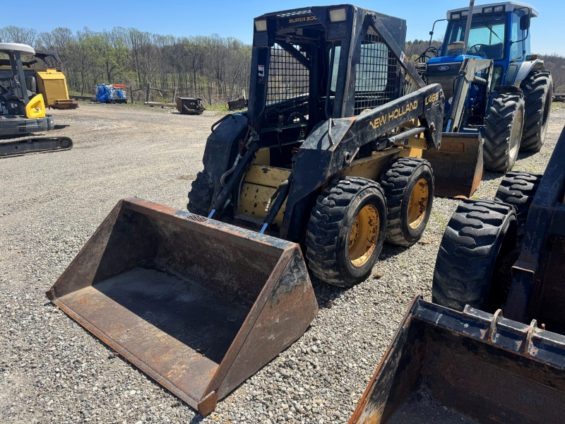 1997 New Holland L465 skidsteer at Baker & Sons Equipment in Ohio
