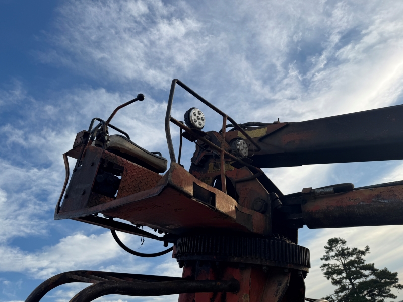 1993 Hood 8000 knuckleboom loader in stock at baker & sons equipment in ohio