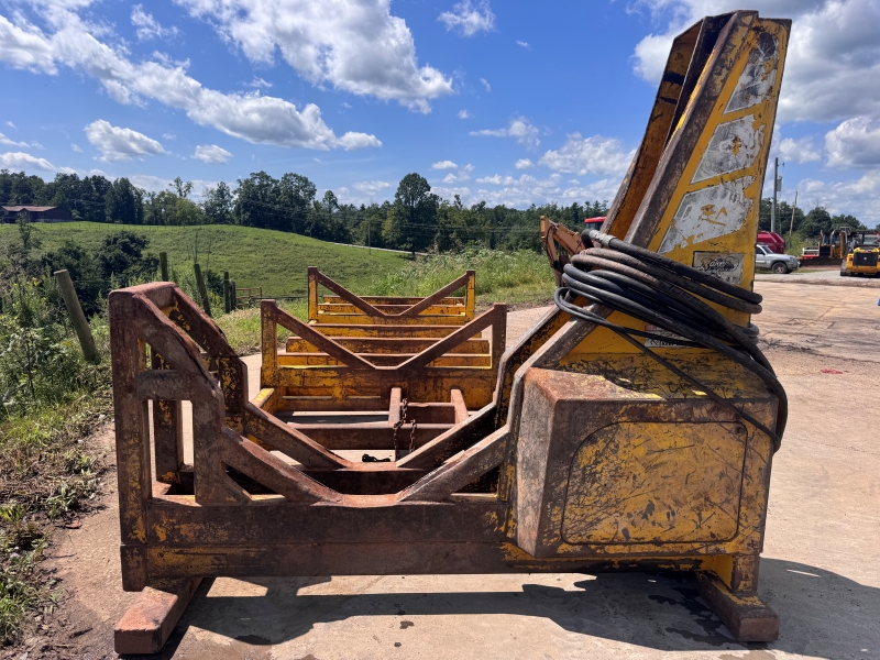 2003 CSI DL4400 slasher in stock at Baker & Sons Equipment in Ohio