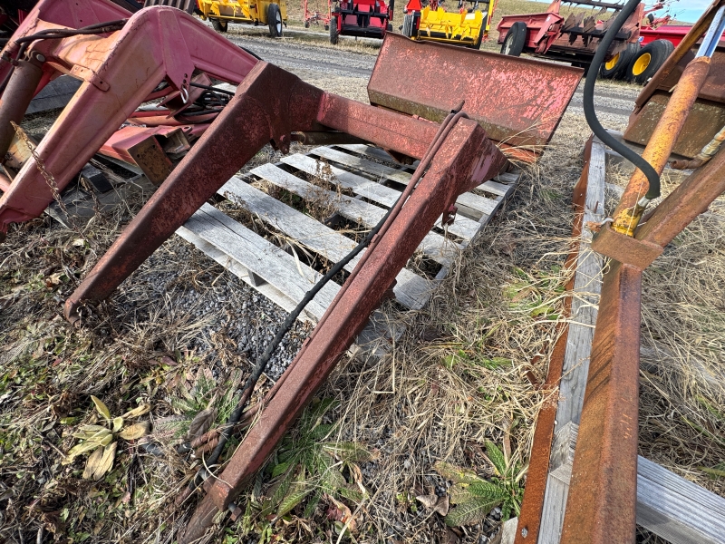 Used IH 1200 loader for sale at Baker & Sons Equipment in Ohio